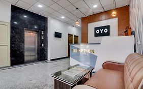 Hotel O Raj Palace
